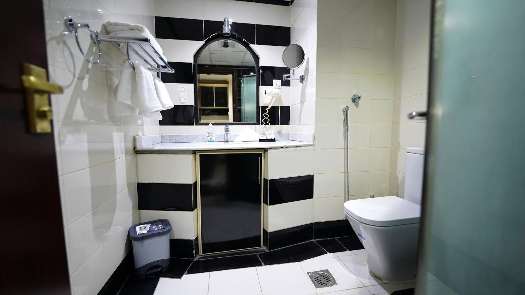 Al Kiram Hotel Al Azizia 메카 외부 사진